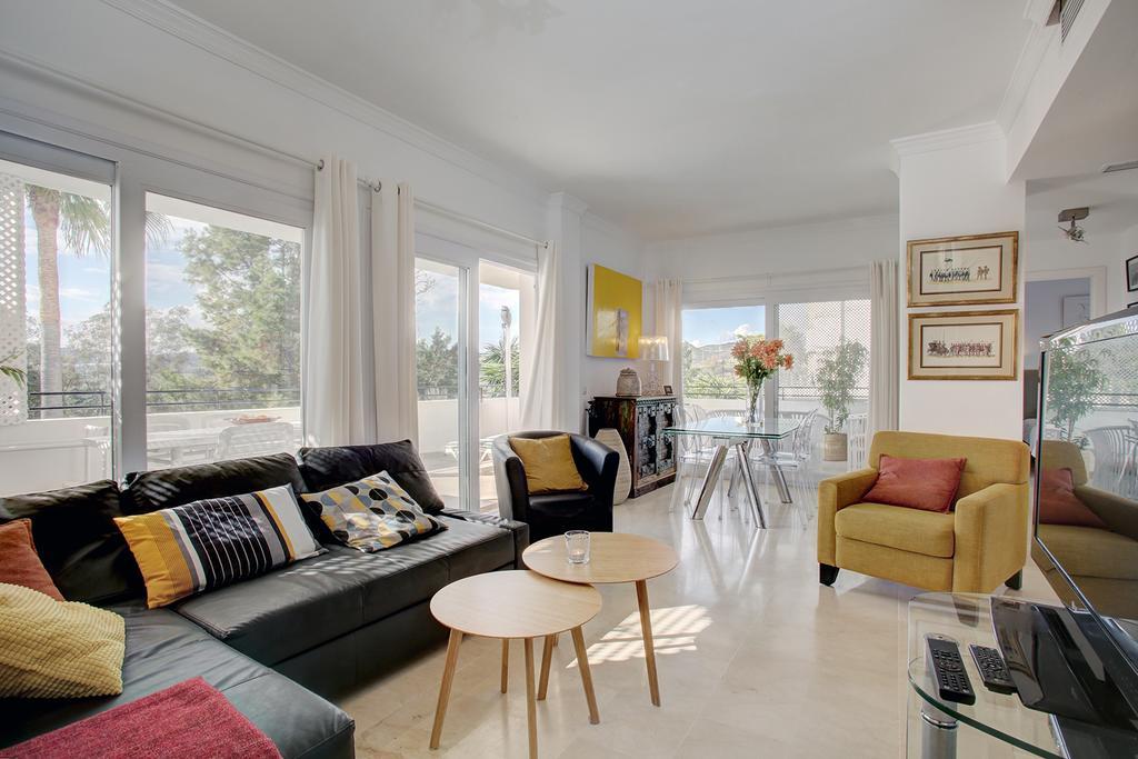Sunny Golf Apartment Estepona Ngoại thất bức ảnh