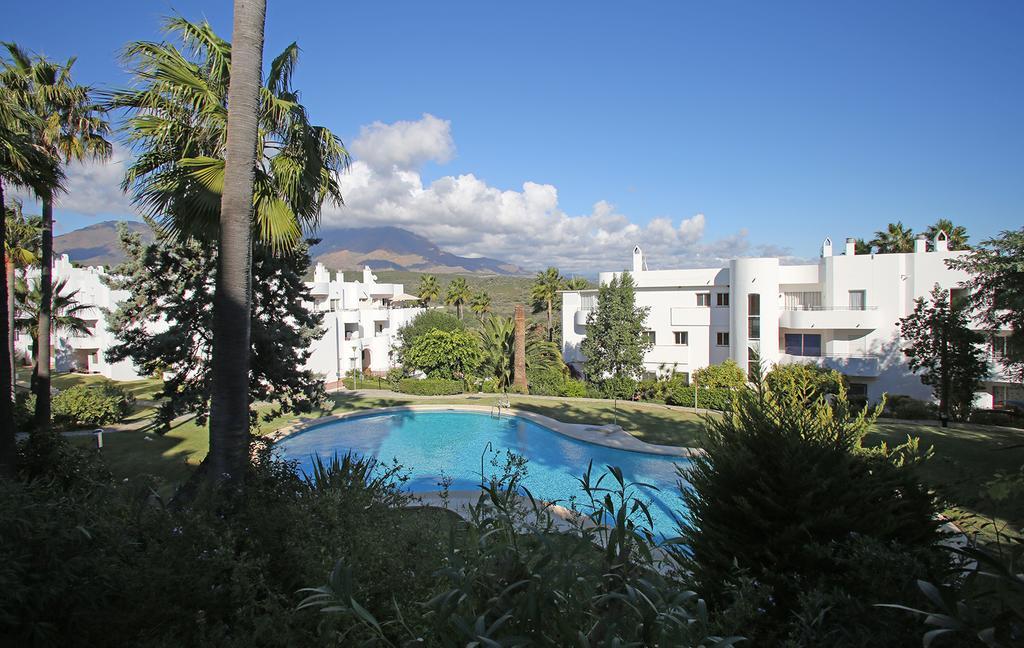 Sunny Golf Apartment Estepona Ngoại thất bức ảnh