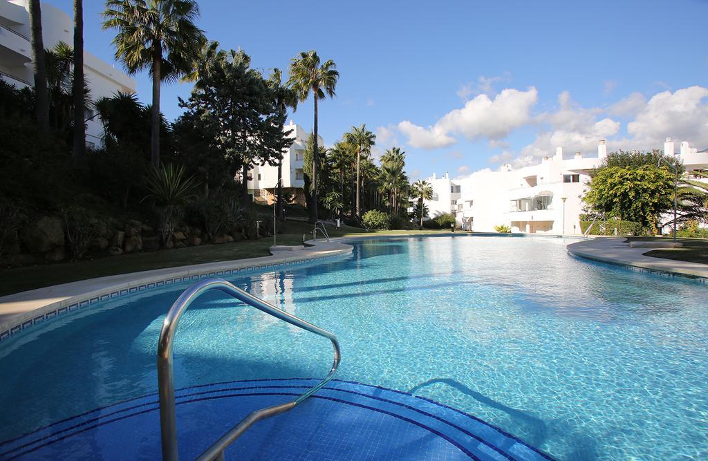 Sunny Golf Apartment Estepona Ngoại thất bức ảnh