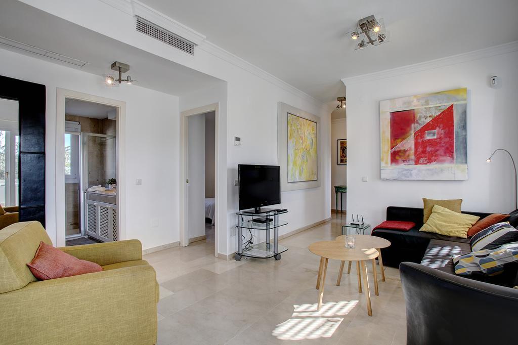 Sunny Golf Apartment Estepona Ngoại thất bức ảnh