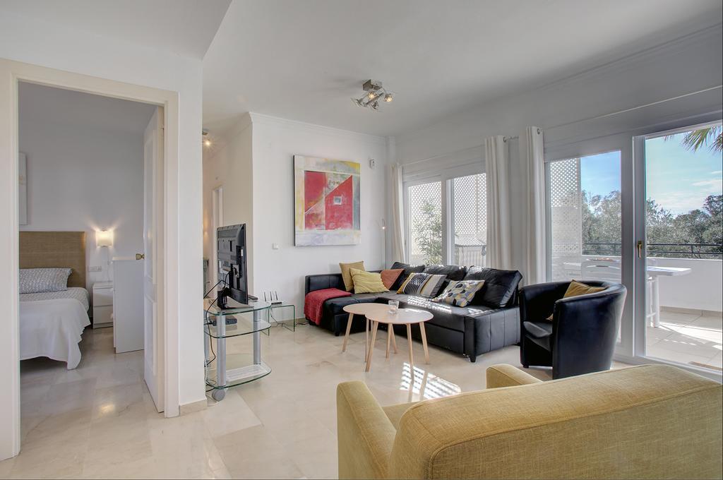 Sunny Golf Apartment Estepona Ngoại thất bức ảnh